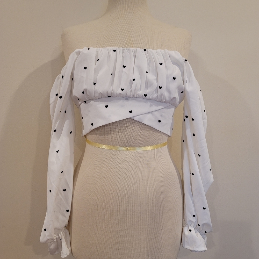 Milk & Honey Boutique puff Sleeves heart wrap crop top s… - Picture 17 of 17